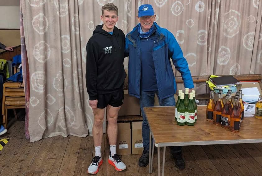 I manage to solo run a 15:39 for the win which I was relatively happy with given how training and racing have been progressing.