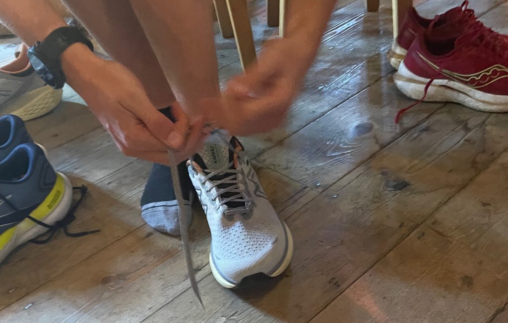 We demoed the shoes on the various group runs on offer with some group going on recce runs of the Bristol Half Marathon & 10k courses ahead of Sunday. After the run we had a giveaway and one lucky person won a brand new pair of Karhu Mestari 1.5!