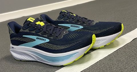Step into the Brooks Ghost 17 and enjoy a soft yet dynamic running experience in smooth and balanced comfort!