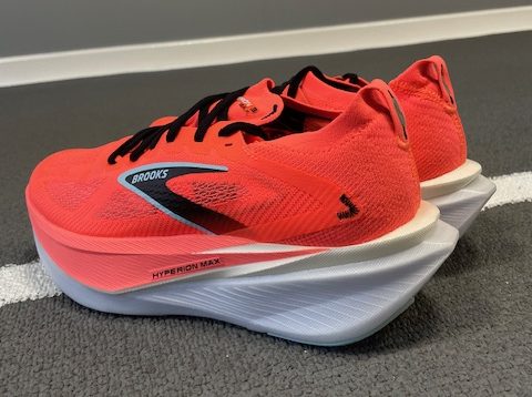 The Brooks Hyperion Max 3 is built to deliver speed and protection, this super shoe suits every workout from track work and tempos to long runs and even easy miles.