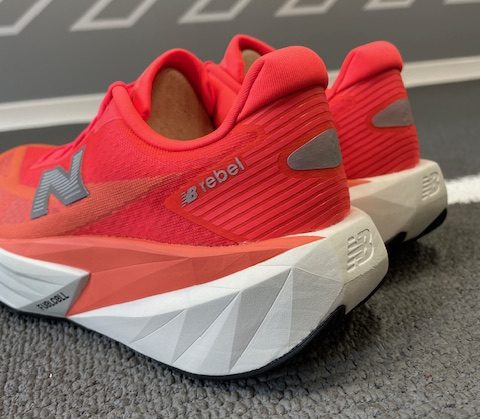 The New Balance Rebel v5 features an incredibly lightweight FuelCell midsole blends PEBA and EVA foams with a considered geometry to provide a responsive and energetic underfoot experience that feels fast.